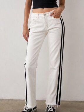 💎 MOTHER Like New Jeans Insider Step Fray Racer Cream Side Stripe 23P XXS Summer